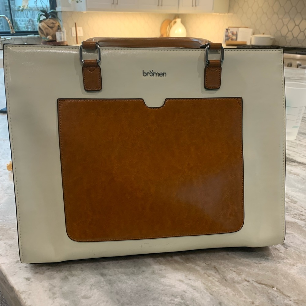 Structured two-tone leather tote bag